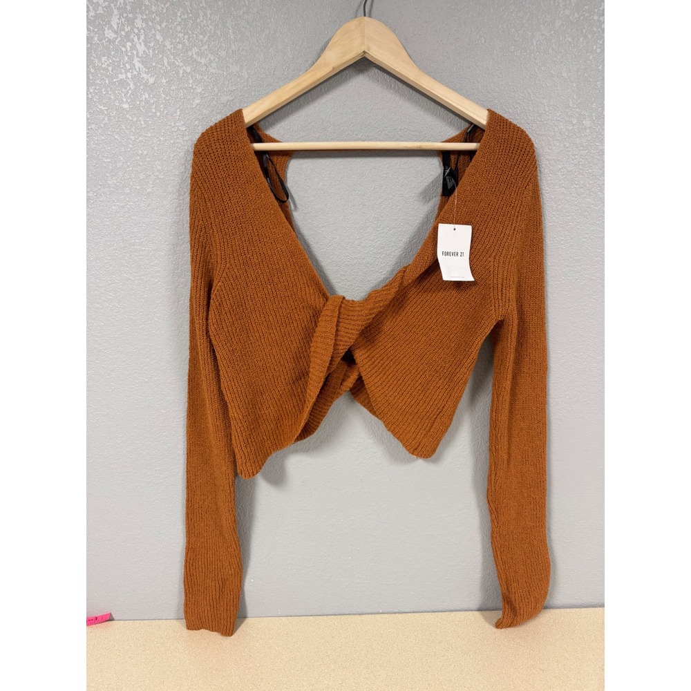 Forever 21 Twist Front Cropped Sweater Top Long Sleeve Medium NWT